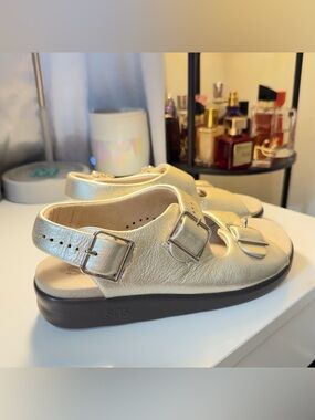 SAS Gold Metallic Buckle Sandals